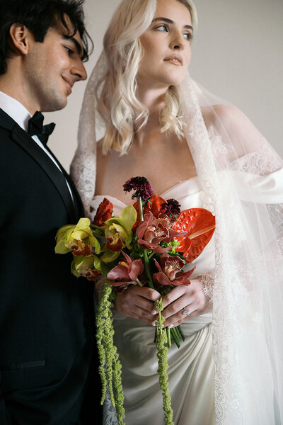 Jordan Grover Photo is a wedding photographer serving St. Louis, Central, and Eastern Missouri as well as travel + destination weddings. Jordan Grover Photo is an editorial and documentary style of photography.

Luxe, high end wedding photography
