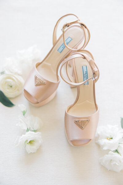 Molly Sue Photography New Jersey East Coast Wedding Engagement Portrait Photographer Light Airy Timeless Fine Art1