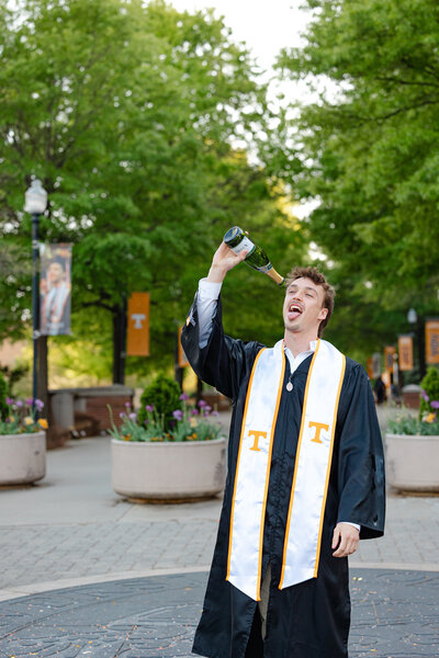 University of Tennessee Grads-0273