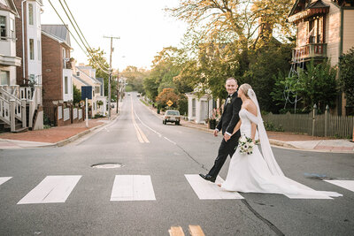 Couple walking in downtown Leesburg VA