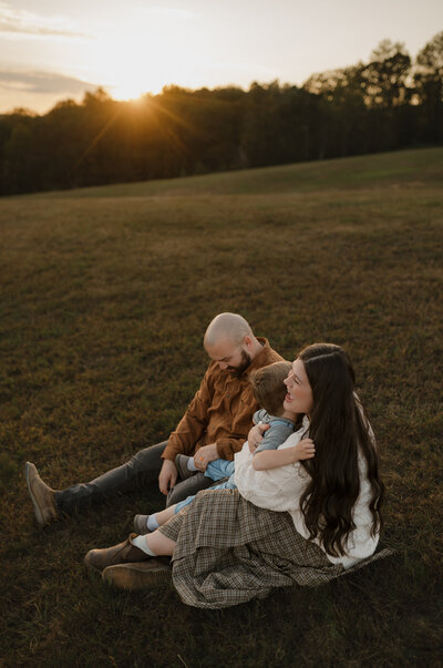 ALABAMA DOCUMENTARY LIFESTYLE FAMILY PHOTOGRAPHER - ALABAMA WEDDING PHOTOGRAPHER - ALABAMA ELOPEMENT PHOTOGRAPHER - LUXURY WEDDING - DOCUMENTARY LIFESTYLE PORTRAIT PHOTOGRAPHER