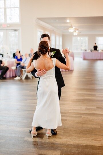 Bride and groom's traditional wedding dance 