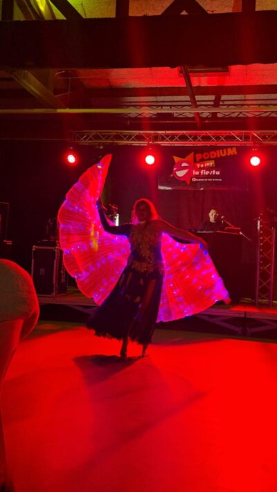 Offrir une carte cadeau pour des cours privés de danse orientale pour Noël, c'est possible