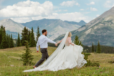 Mountain Intimate Wedding in Breckenridge, Colorado