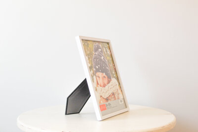 TE Inventory-White 8x10 Frame 129