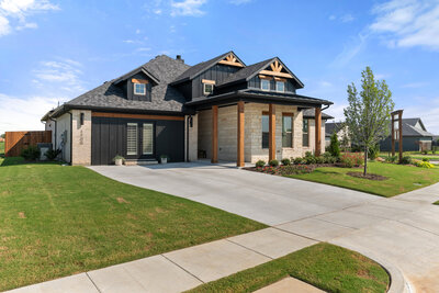 Exterior 1