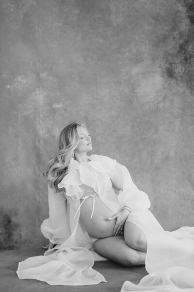 Are there family photographers near me that provide prints and albums?