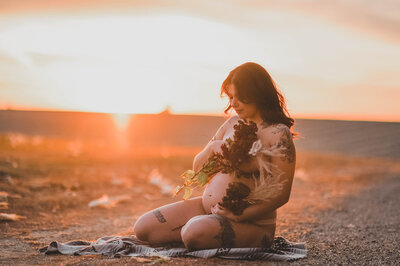 Boudoir Maternity photoshoot in Garretson, South Dakota