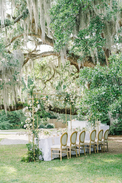 Styled Elopements ™ | Romantic and Intimate Charleston Elopement Planning by Pure Luxe Bride