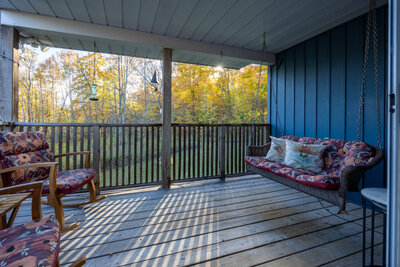 201 Richardson balcony (1)