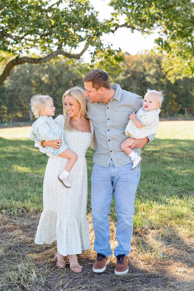 Family Session at the Virginia Manassas Battlefield -Megan Hollada Photography