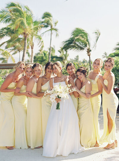 Simple Modern Hawaii Decor Rental Design