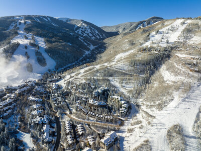 vail engagement photography - Caroline Bauer