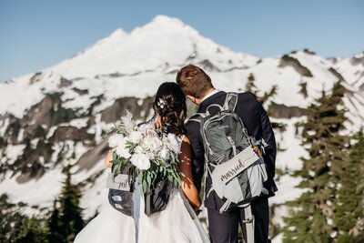 Complete Guide to North Cascades Elopement | North Cascades Elopement Photographer | Megan Montalvo