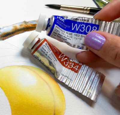 watercolour-paints-holbein-japan