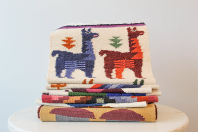 TE Inventory-Aztec Placemats Assorted 065