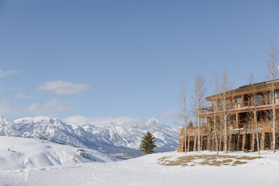 Romantic Hotel for Jackson Hole Weddings and Honeymoons