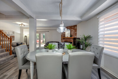 81 McCrimmon dining (1)
