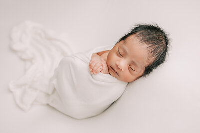 Adorable baby photo by Ann Marshall in Portland, Oregon