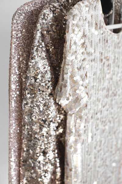 sparkly dresses | carlisledigitalmarketing.com