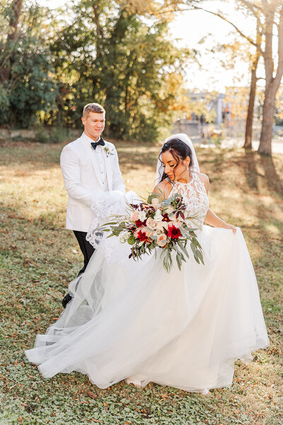 Laura & Micah Previews-71