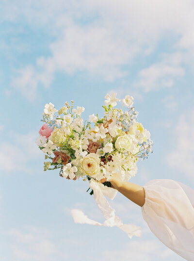 Austin-Wedding-Photographer-featherandtwine-cactusmoonlodge-marybridals