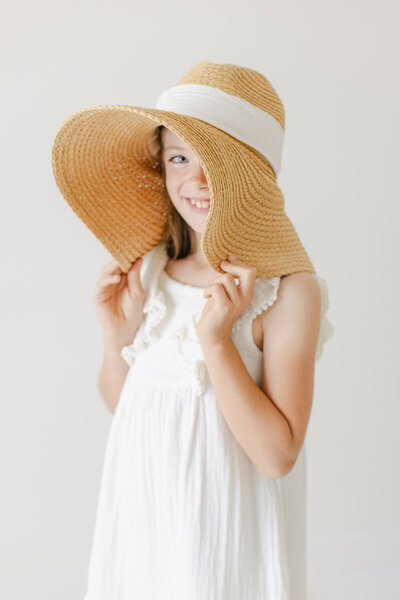 image of Virginia Schultz's Omaha newborn photographer studio