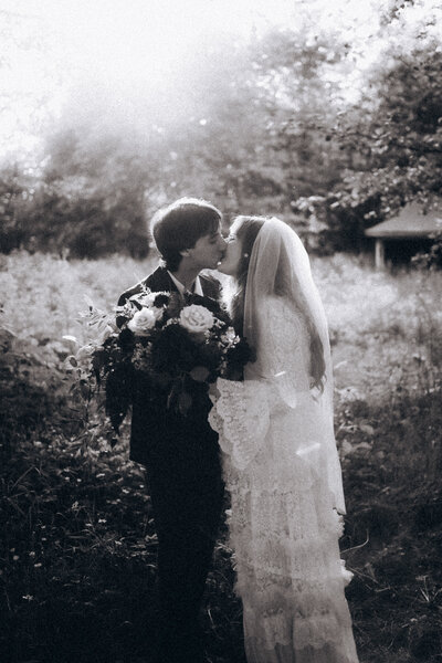 A timeless wedding in BC