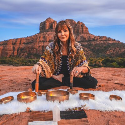dana haines hosting soul retreat awaken the magic sedona arizona womens wellness and spiritual retreat
