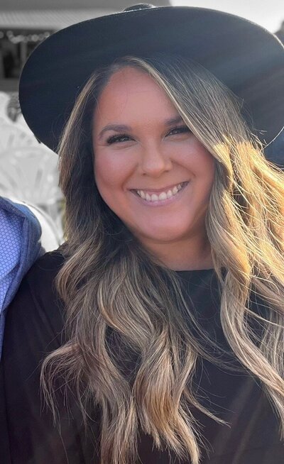 Nicole clinic coordinator for Rooted Health and Wellness