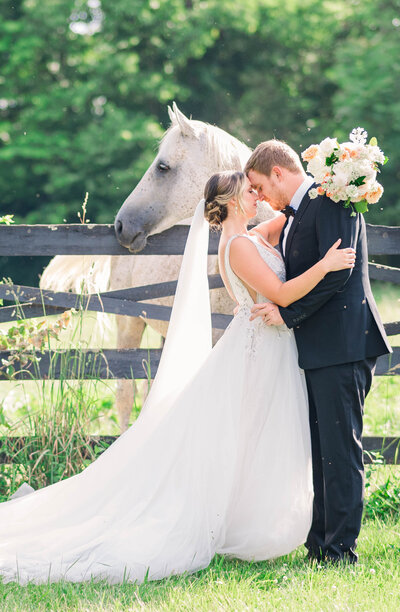 Shelbyville Kentucky Bride and Groom