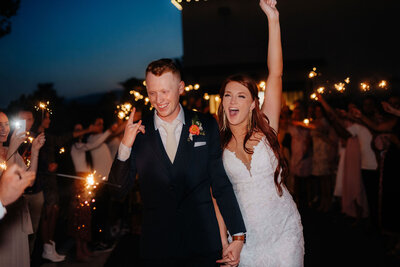 a tacoma wedding reception sparkler exit, photographed by Sarah Mismash a seattle wedding photographer