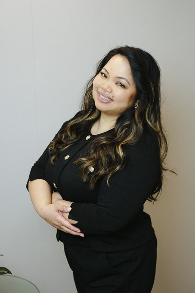 Alora Glow Esthetics, Iris profile photo, Sacramento Teeth Whitening