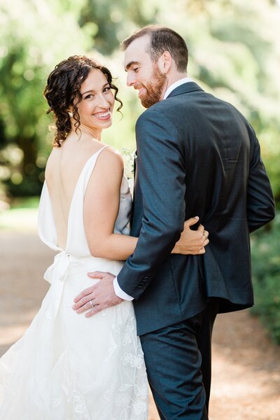 best-timeless-seattle-wedding-photographer