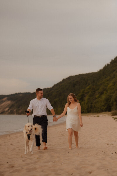 pictured rocks elopement wedding photographer