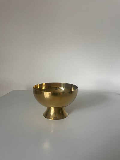 gold container