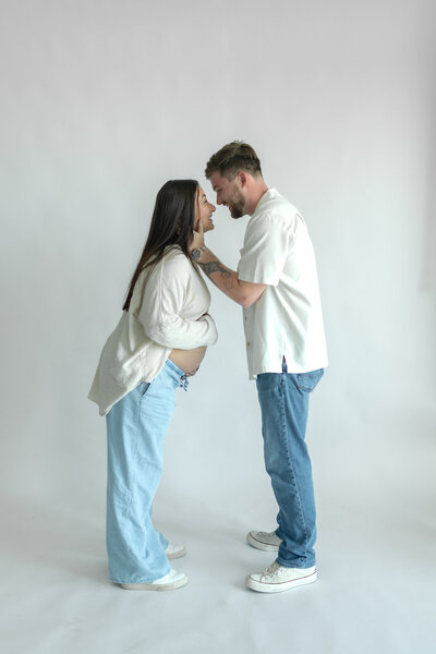 Alabama Wedding Photography that focuses on documentary and editorial photographs while staying true to color.