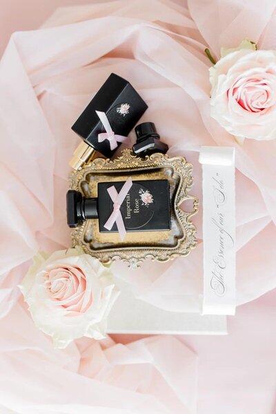 Bespoke luxury wedding scent designed by top 10 luxury wedding planner