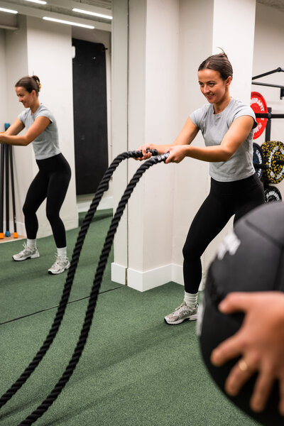 Led by physiotherapists, Four Sides classes offer expert knowledge and fun motivation. 