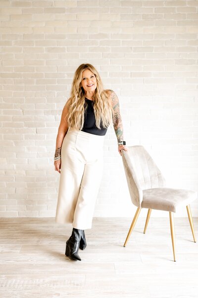 RaChelle Daniels, Long Beach hidden-bead hair extension specialist creating seamless, natural-looking results.