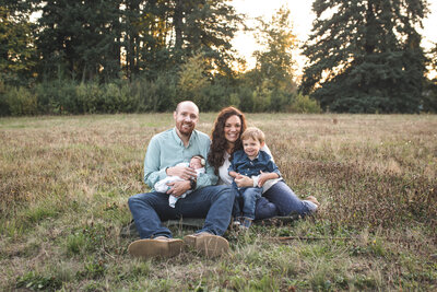 Family outdoor Photography with Ann Marshall near Portland Oregon