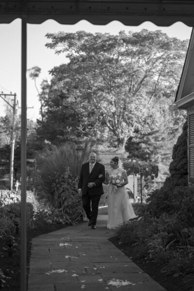 wedding ceremony photos, documentary wedding photos, black and white wedding, Connecticut photographer, 