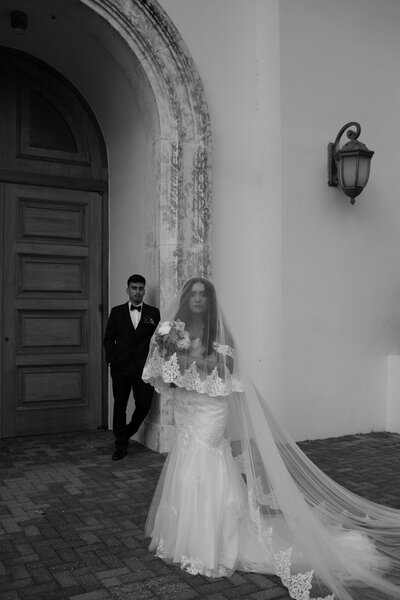 Destination wedding photographer based in Orlando