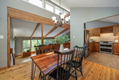 4204 Conc 8 dining room (4)