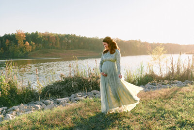 maternity-photographer-raleigh