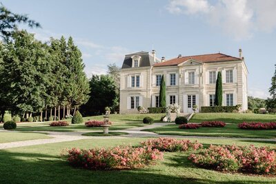 Chateau de Garde wedding venue in Bordeaux, France