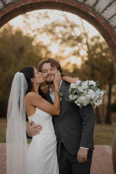 wedding photo taken in jonesboro, ar