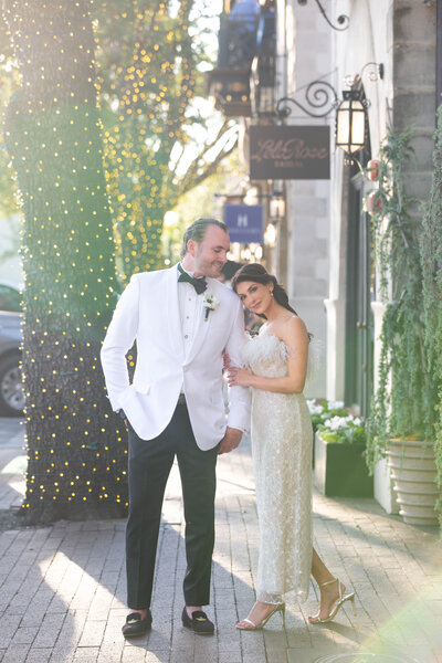 Fort worth photographer captures luxury wedding reception in Highland Park