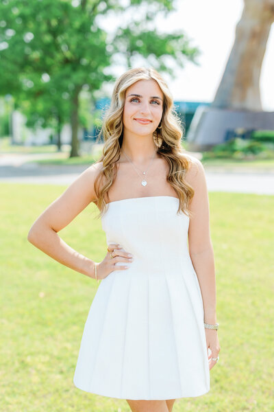 4.19.2024 - ORU Bestie Grad Photoshoot Exp. - SHARE-8