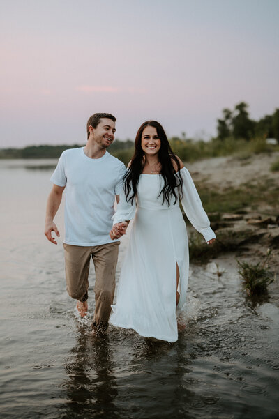 Midwest Engagement Photographer